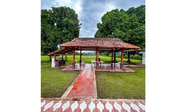 En Venta Finca en Villavicencio, Meta (Sector Cairo Bajo)