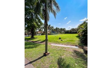 En venta lote en el condominio hacienda la primavera en Villavicencio