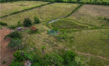En venta finca de 22.5 hectáreas en Restrepo, Meta