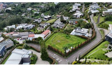 Lote en Parcelación de Lujo en Las Palmas