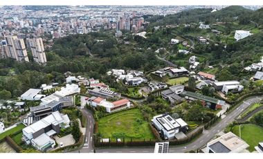 Lote en Parcelación de Lujo en Las Palmas