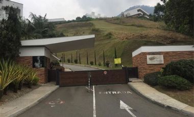 Lote en Parcelación de Lujo en Las Palmas