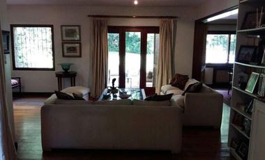 Casa en venta - Lomas Schoenstatt - San Isidro