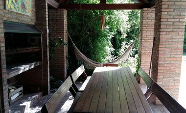 Casa en venta - Lomas Schoenstatt - San Isidro