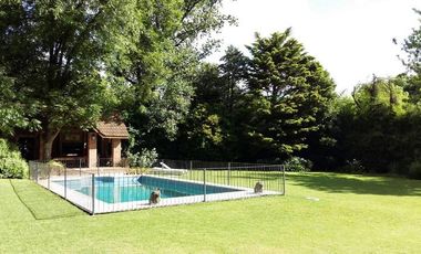Casa en venta - Lomas Schoenstatt - San Isidro