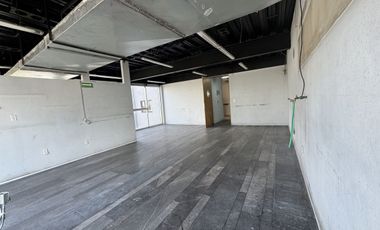 LOCAL COMERCIAL EN 2o PISO PARA RENTA, BOSQUES DE LAS LOMAS