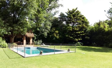 Casa en venta - Lomas Schoenstatt - San Isidro