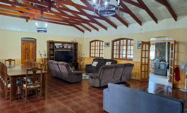 CAMPO DE 4 HECTÁREA CON CASA, QUINCHO Y PISCINA