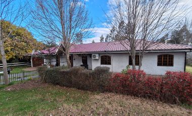 CAMPO DE 4 HECTÁREA CON CASA, QUINCHO Y PISCINA