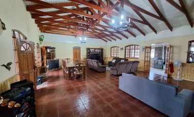 CAMPO DE 4 HECTÁREA CON CASA, QUINCHO Y PISCINA
