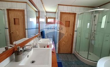 Casa con gran terreno -NO PAGA COMISION