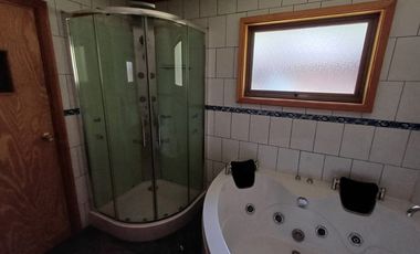 Casa con gran terreno -NO PAGA COMISION