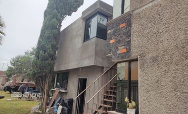 Casa en Venta con Jardín de 335 mt a pie de carretera cerca del Centro de Amozoc