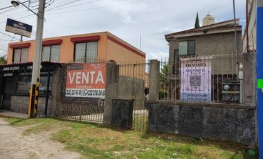 Casa en Venta con Jardín de 335 mt a pie de carretera cerca del Centro de Amozoc