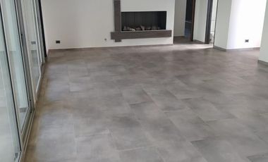 Casa 4 ambientes a estrenar en venta - La Candida