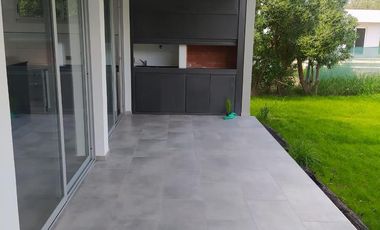 Casa 4 ambientes a estrenar en venta - La Candida