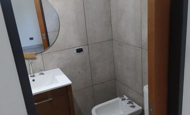 Casa 4 ambientes a estrenar en venta - La Candida
