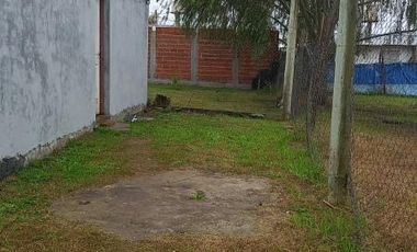 Casa en venta - 2 Dormitorios 1 Baño - 300Mts2 - Melchor Romero, La Plata