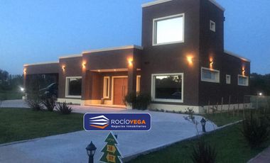Casa en venta  en Haras del Sol .- Pilar