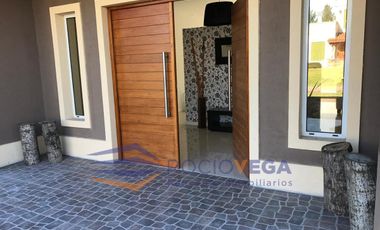 Casa en venta  en Haras del Sol .- Pilar