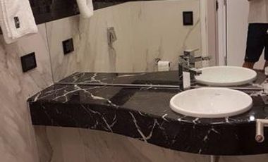Piso en Le Parc Puerto Madero- Increible reciclado a Nuevo! OPCIONAL COCHERAS u$s 40.000 c/u