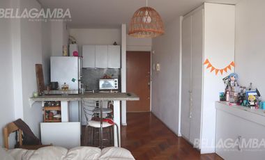 DEPARTAMENTO VENTA VICENTE LOPEZ MONOAMBIENTE BALCON