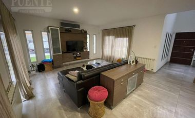 Casa - Los Talas - Barrio Privado - Canning - Ezeiza - Country - Minimalista