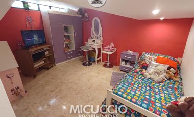 Casa en Venta, Reina Elena 85, a media cuadra de Ruta 25, Matheu