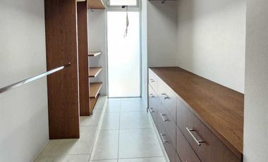 Casa en VENTA jardin de 200 m2 en LOMAS DIAMANTE