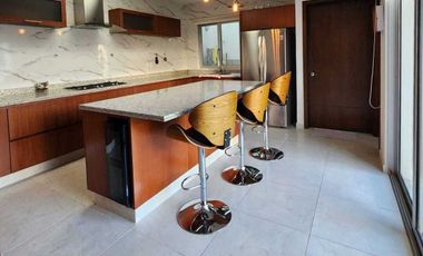 Casa en VENTA jardin de 200 m2 en LOMAS DIAMANTE