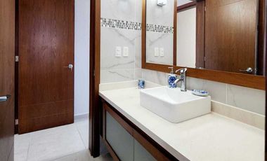 Casa en VENTA jardin de 200 m2 en LOMAS DIAMANTE
