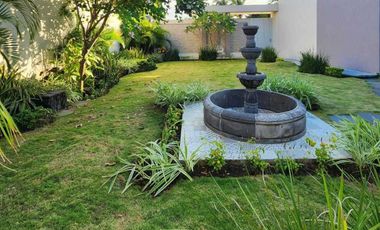 Casa en VENTA jardin de 200 m2 en LOMAS DIAMANTE
