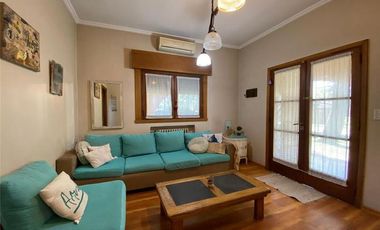Casa - Luis Guillon