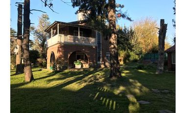 Casa - Luis Guillon
