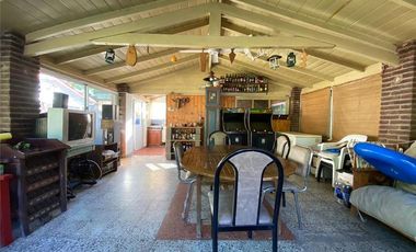 Casa - Luis Guillon