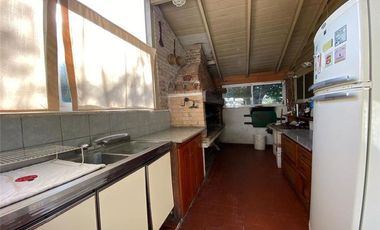 Casa - Luis Guillon