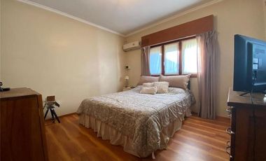 Casa - Luis Guillon