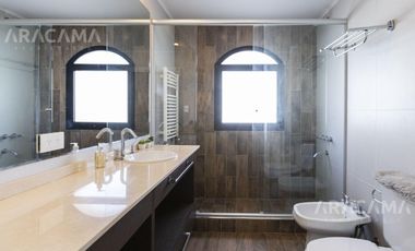Casa en  Venta Saint Thomas Oeste