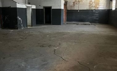 Depósito en Monte Chingolo