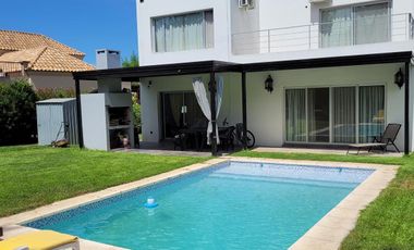 CASA EN VENTA Y ALQUILER DE TEMPORADA - SAN GABRIEL - MAROTO PROPIEDADES