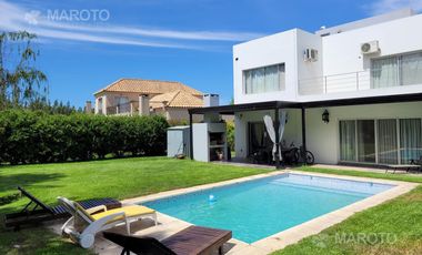 CASA EN VENTA Y ALQUILER DE TEMPORADA - SAN GABRIEL - MAROTO PROPIEDADES