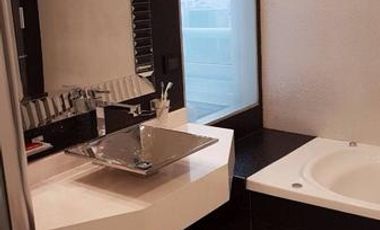 Piso en Le Parc Puerto Madero- Increible reciclado a Nuevo! 2 Cocheras Opcionales U$S 50.000 c/u