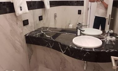 Piso en Le Parc Puerto Madero- Increible reciclado a Nuevo! 2 Cocheras Opcionales U$S 50.000 c/u