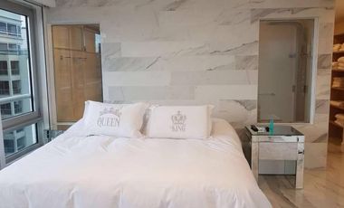 Piso en Le Parc Puerto Madero- Increible reciclado a Nuevo! 2 Cocheras Opcionales U$S 50.000 c/u