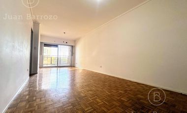 Departamento de 3 ambientes con cochera en Lomas de Zamora