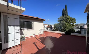 Casa  PB    2  pisos    Terraza - Belgrano R - IDEAL EMBAJADA / FAMILIAS