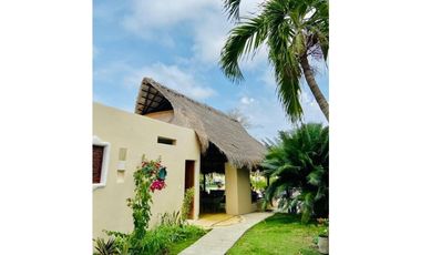 VENTA DE CASA DE PLAYA  EN BARU