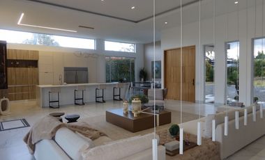 Venta casa Llanogrande Antioquia