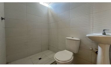 Casa esquinera con apartamentos y local en venta Barrio Nuevo Palmira