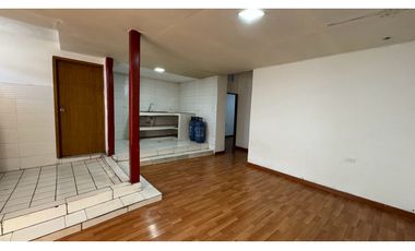Casa esquinera con apartamentos y local en venta Barrio Nuevo Palmira